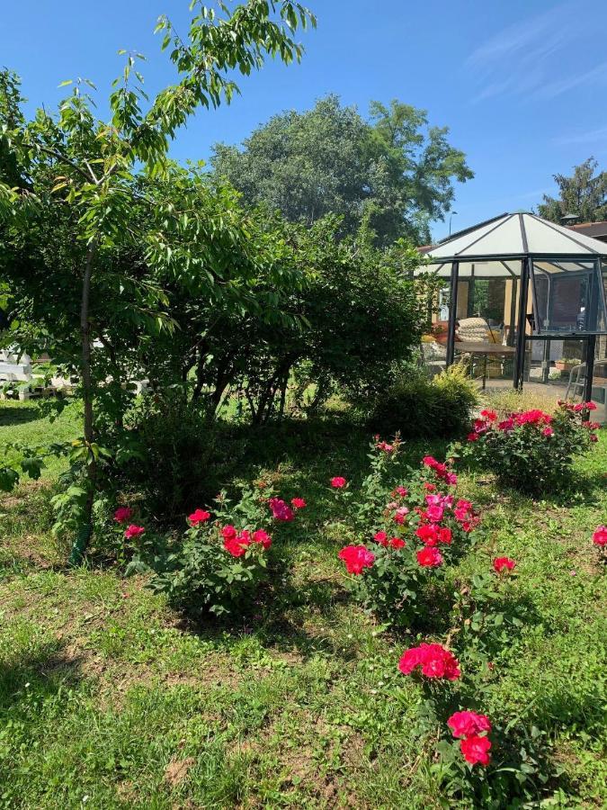 Cascina Bellaria Hostel Milan Exterior photo